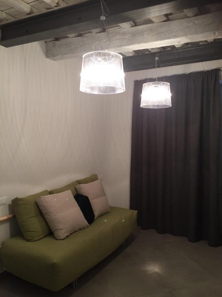 Camere Nicolina 2 ヴェルナッツァ エクステリア 写真